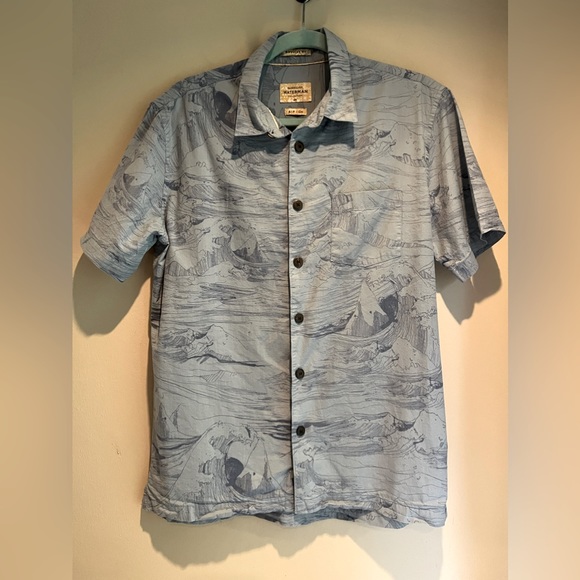 Quicksilver Waterman Button Up Shirt, S - Picture 3 of 6